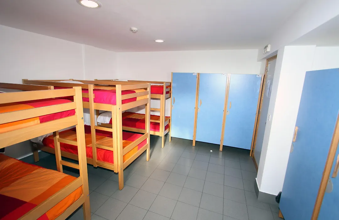 Albergue Trinkete Etxea-1